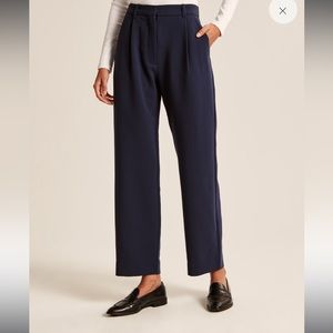 Abercrombie Tailored Relaxed Straight Pant